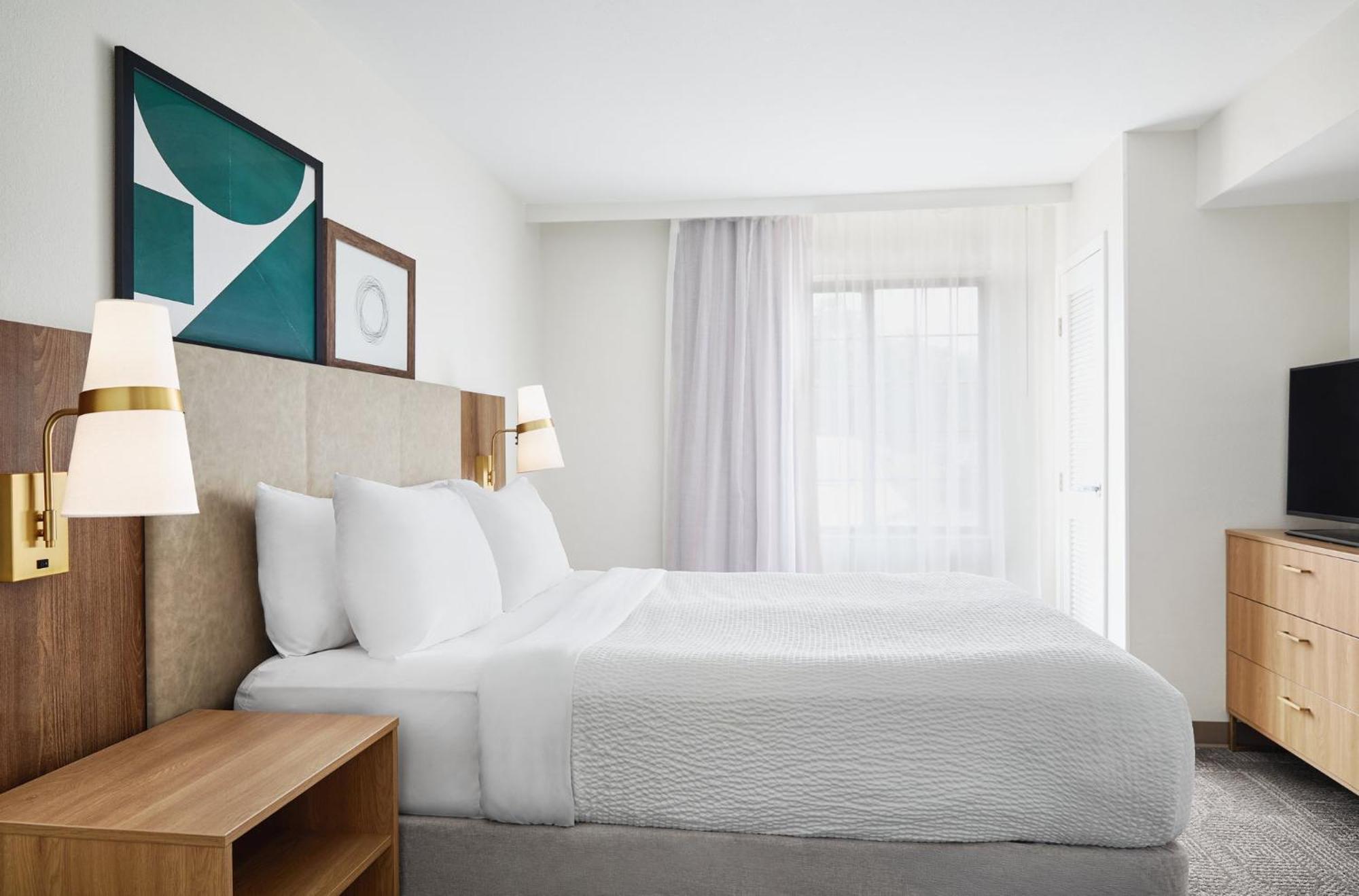 Staybridge Downtown By Ihg Peoria