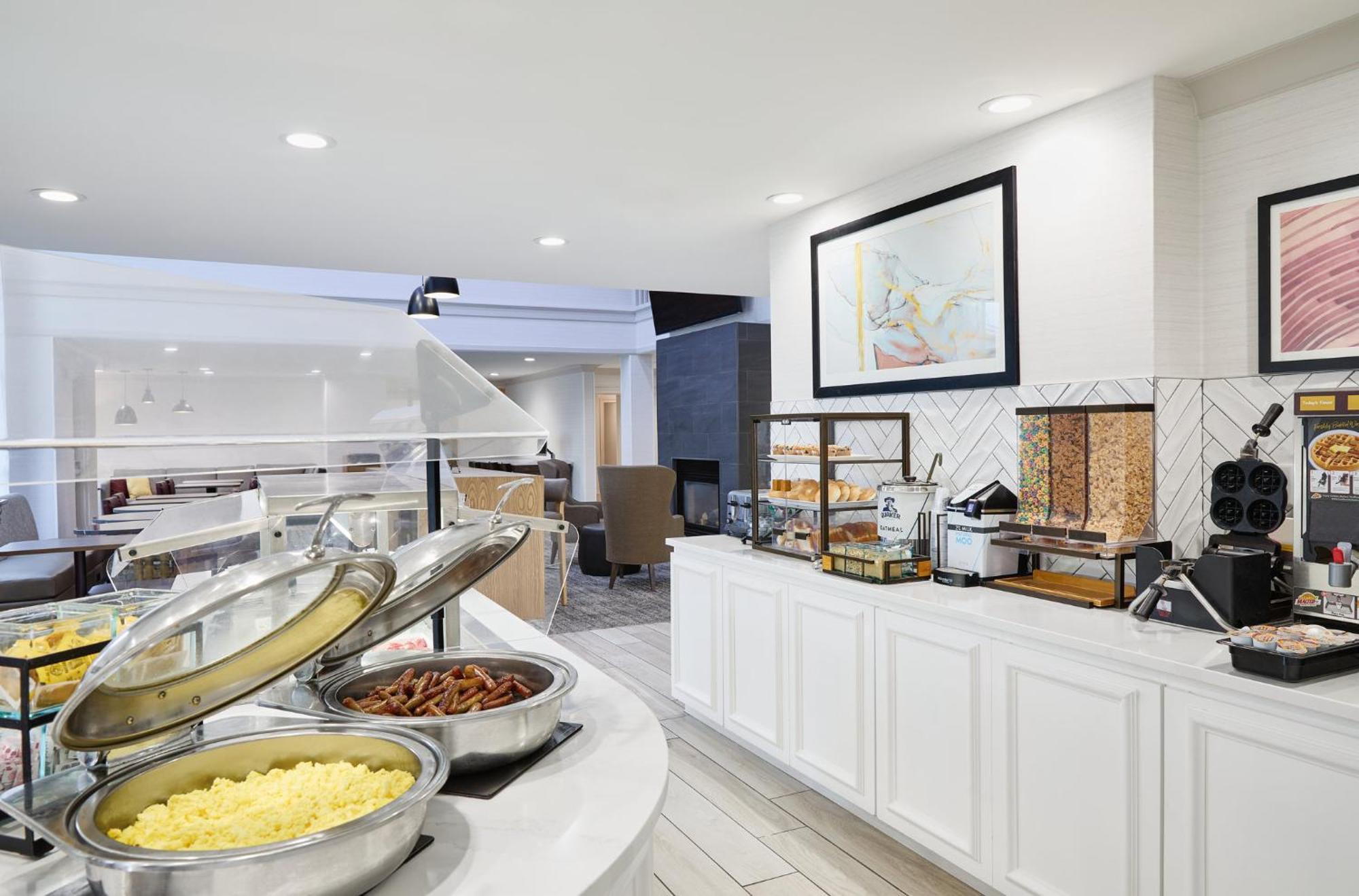 Staybridge Downtown By Ihg Hotel
